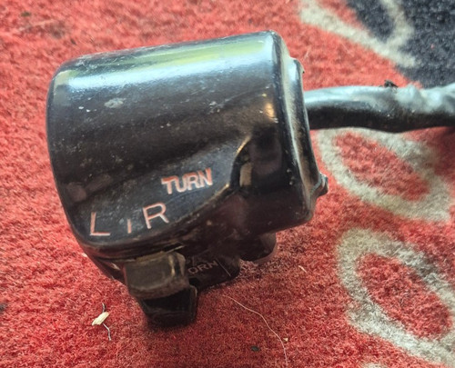Commodo gauche cb125 t2 - commodo, t/t2