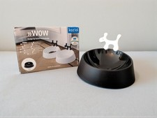 KOZIOL Gamelle pour chien - WOW - couleur noir avec chien blanc