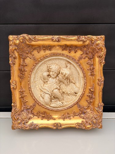 Bas relief plaque - relief, cadre