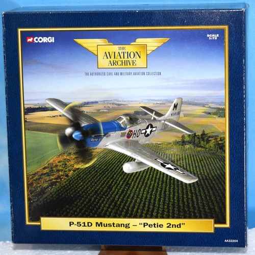 Corgi aa32204 51d mustang - corgi,