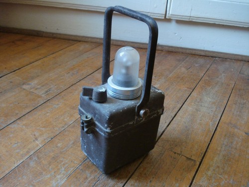 Ancienne lampe cheminot - ancienne,
