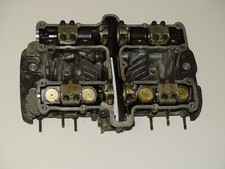 YAMAHA XJ 550 4V8 1981-1985 CYLINDER HEAD VALVES