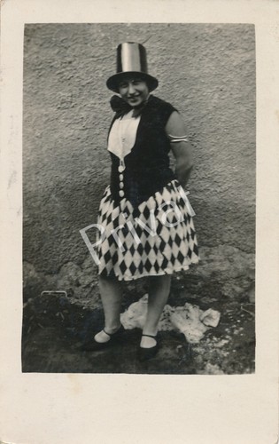 Photo femme masquée costume - photo,