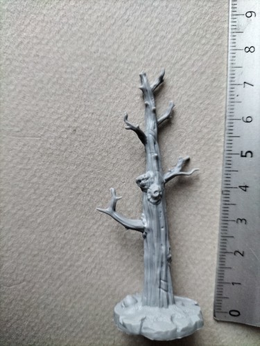 Tree scenery - tree,