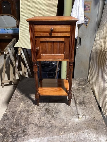 Table chevet ancienne - de, art