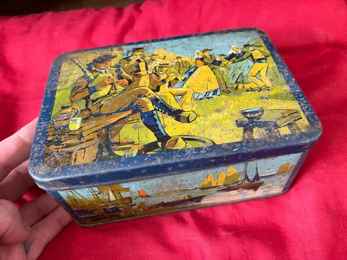 Ancienne boite decor - decor, scene