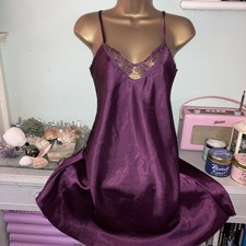 Chemise Small 10-12 Silky-satin feel Burgundy Wine ‘Fall In Love’ Nightie Glamor