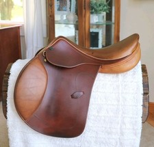 17.5" HDR Rivella Elysee English Hunter/Jumper Saddle 2.5 Fit Henri De Rivel