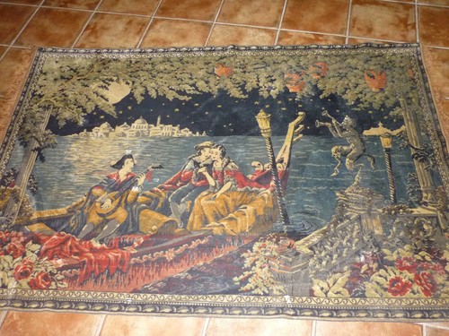 Tapis tres ancien tenture - tapis, ancien ou