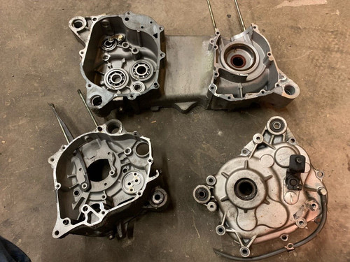 Carter moteur principaux - carter,