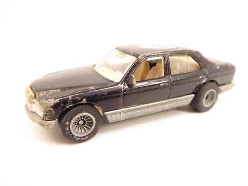 Hot wheels made france - -,