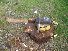 Ancien Tronconneuse de