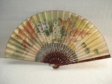 Éventail ancien à Décor de Scènes galantes