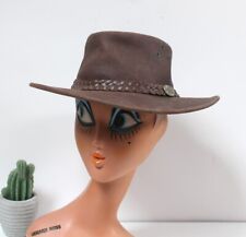 Chapeau australien en cuir