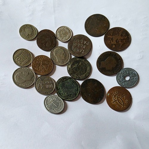 Lot pièces de monnaies - 19,