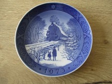 ROYAL COPENHAGEN DECO PLATE HJEM TIL JUL 1973 GOING HOME FOR CHRISTMAS """