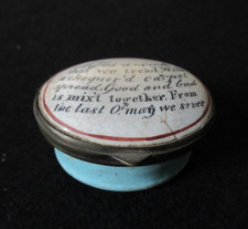 BOITE EMAILLEE XVIII -ème