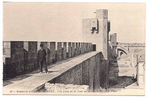 Remparts aigues mortes vue - remparts,