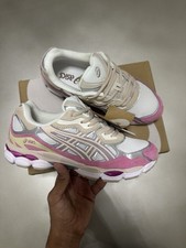 Asics Gel NYC rose et blanche