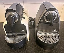 2 machines Nespresso pour