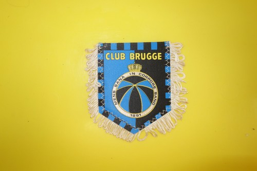 Ancien fanion football - ancien,