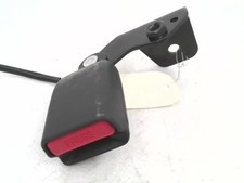 Attache ceinture arriere