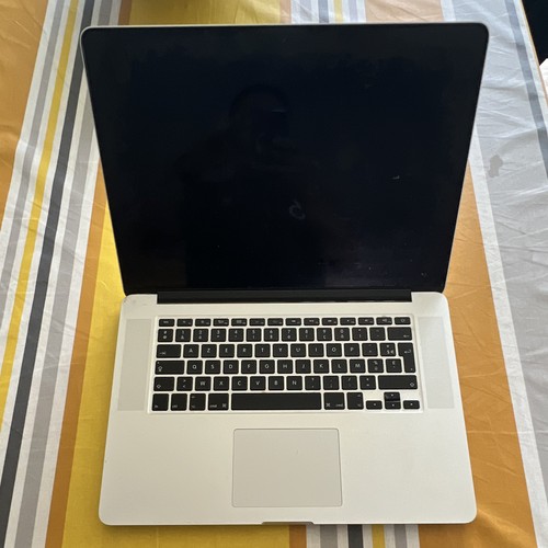 Apple macbook pro a1398 - apple,
