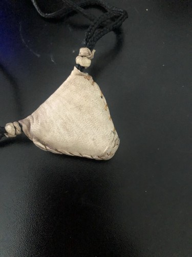 Amulette pour séparer - amulette, 2