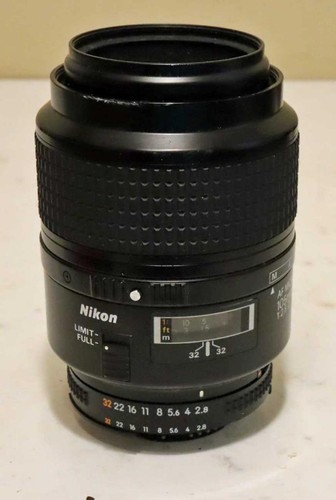 Nikon micro nikkor 105mm - nikon,