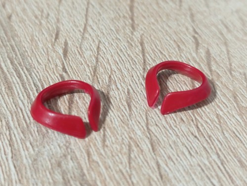 Playmobil col ouvert rouge - x2,
