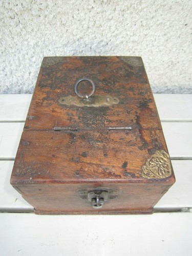 Coffre bois bijoux - en,