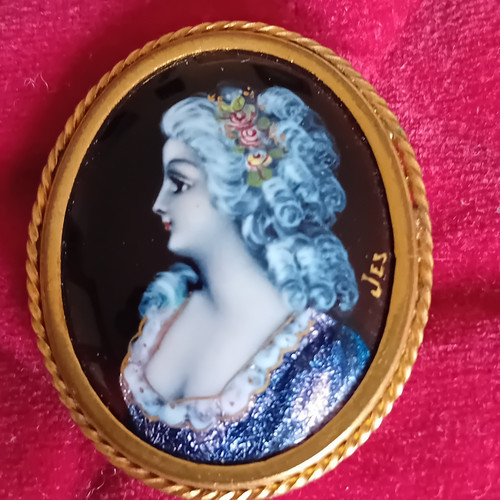 Broche ancienne limoges - ,