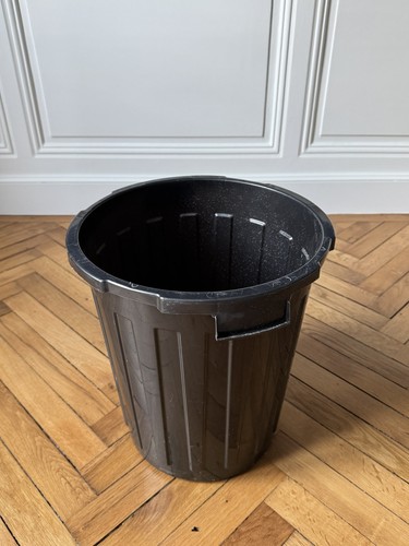 Poubelle ronde noire - , plastique