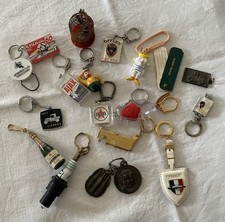 Collection de 19 Porte-Clefs