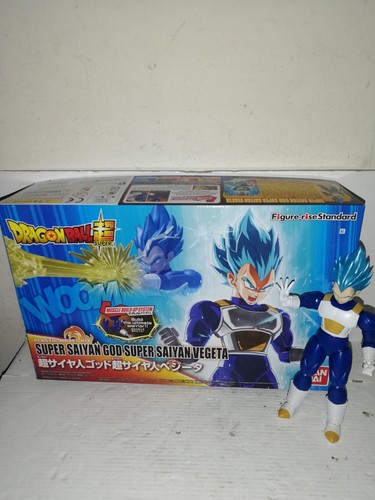 Model kit figurine - figurine, ball