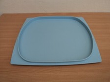 GRAND PLATEAU CAVE à FROMAGE BLEU TUPPERWARE ( pièce détachée ) Très bon état.