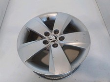 JANTE ALLIAGE -- Skoda Fabia