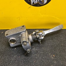 MAITRE CYLINDRE DE FREIN AVANT