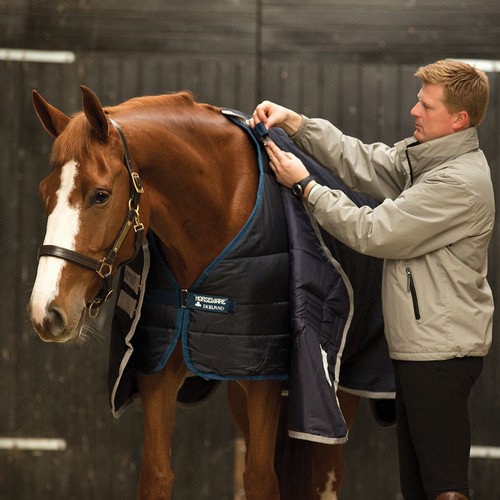 Horseware sous couverture - horseware,
