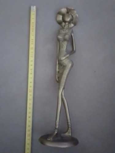 Statuette bronze femme au - de,