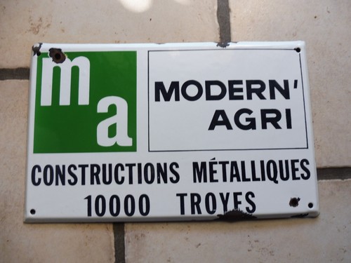 Plaque emaillee a - plaque, m