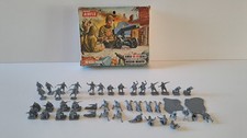 AIRFIX RUSSIAN INFANTRY WWII (48 PIÈCES) 1/72