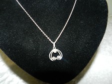 Collier chaîne et pendentif