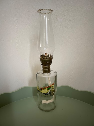 Petite lampe pétrole - à,