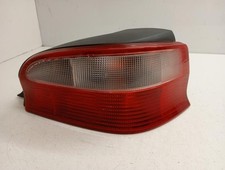 Feu arriere principal droit