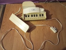 Ancien téléphone  Piano