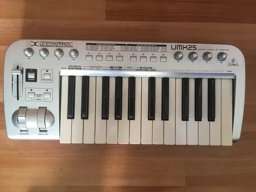 Clavier behringer umx - behringer, 25