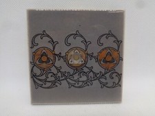 Ancien carreau de faïence pour la restauration de poêle à bois émaillé Alsacien