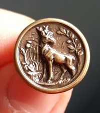 L02L04 cerf couleur bronze 17