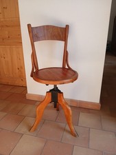 Chaise d'atelier ancienne